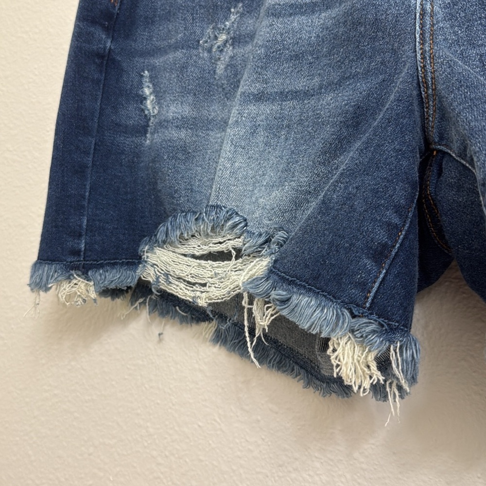 Judy Blue Distressed Shorts - Picture 3 of 6